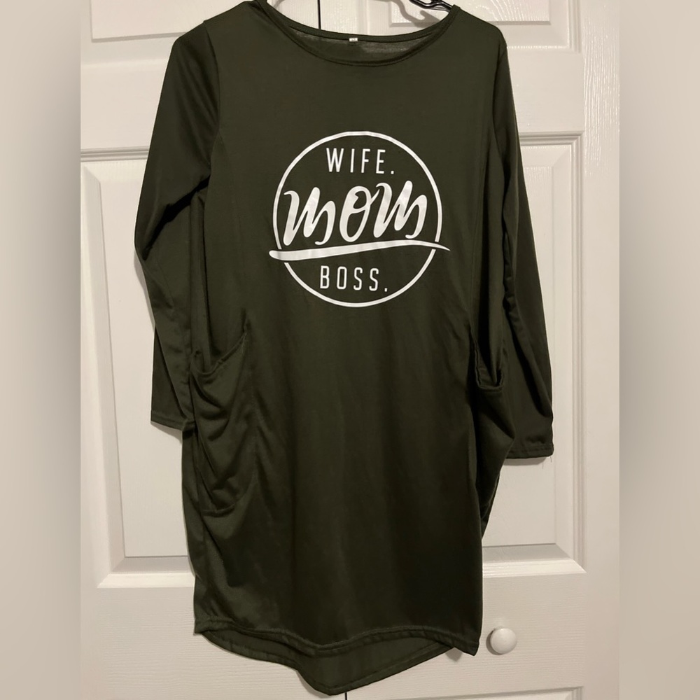Wife Mom Boss T-Shirt Dress w/Pockets
